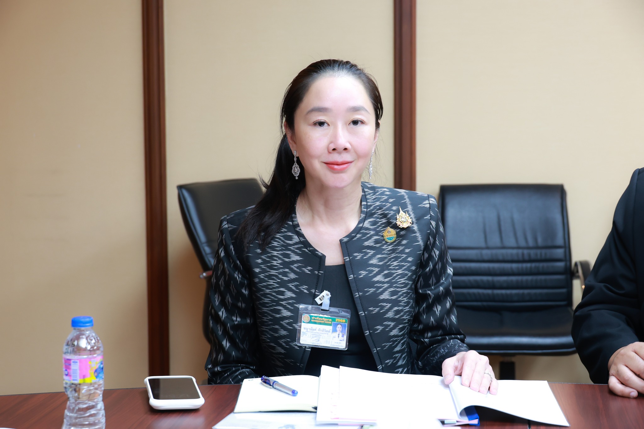 ผอ.สคทช. นำคณะผู้บริหาร สคทช. เข้ารับนโยบายรองนายกรัฐมนตรี มุ่งขับเคลื่อนภารกิจบริหารจัดการที่ดินและทรัพยากรดินของประเทศ