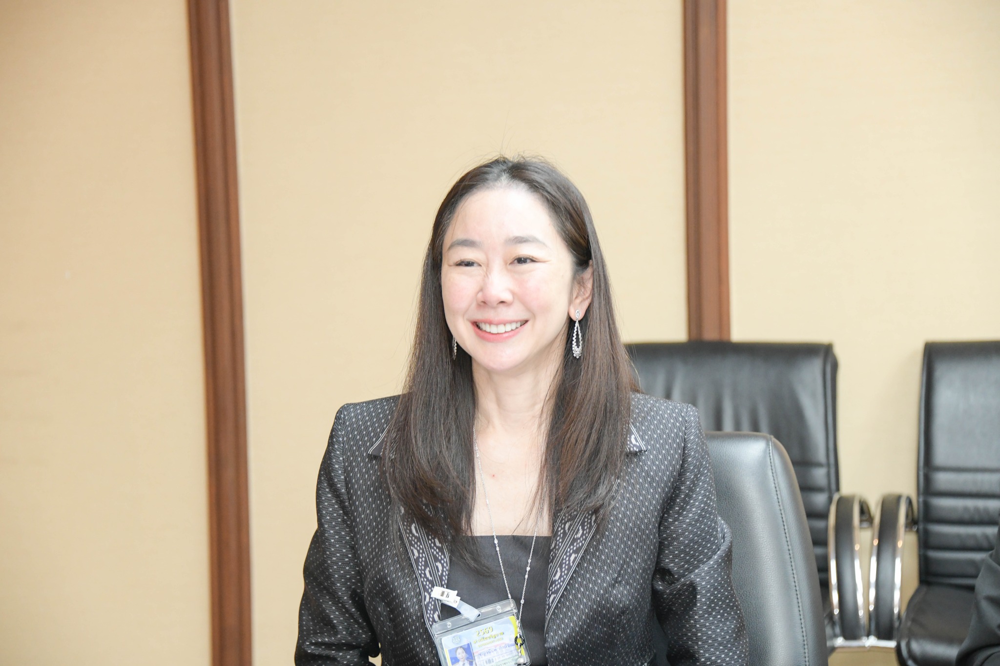 ดร.ชญานันท์ฯ ผอ.สคทช. นำคณะผู้บริหาร สคทช. รับมอบนโยบายรองนายกรัฐมนตรี เดินหน้าขับเคลื่อนนโยบายบริหารจัดการที่ดินและทรัพยากรดินของประเทศ