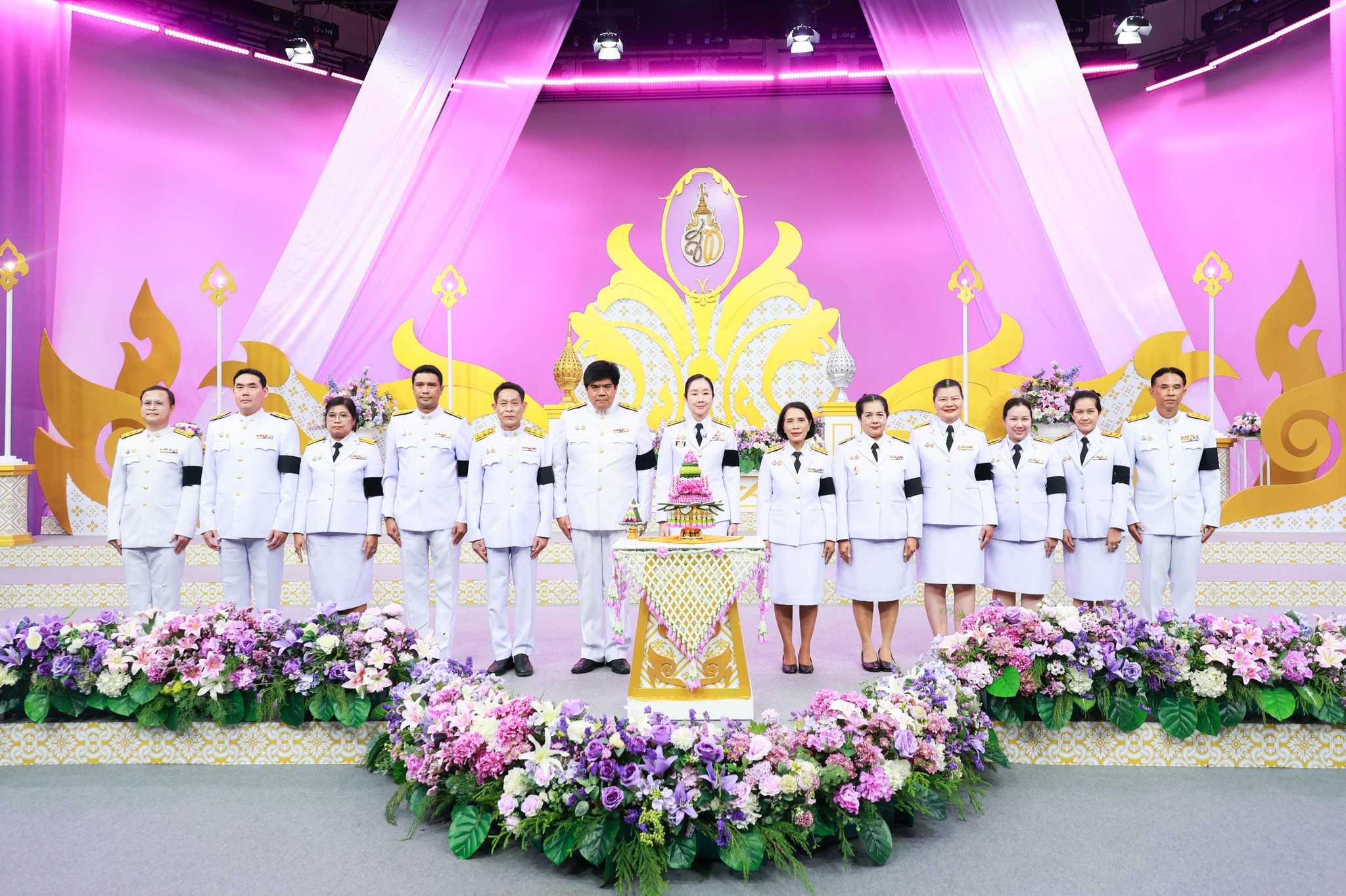 ดร.ชญานันท์ฯ ผอ. สคทช. นำคณะผู้บริหาร ร่วมบันทึกเทปถวายพระพรชัยมงคล สมเด็จพระนางเจ้าสุทิดา พัชรสุธาพิมลลักษณ พระบรมราชินี เนื่องในโอกาสมหามงคลวันเฉลิมพระชนมพรรษา ๔ รอบ ๓ มิถุนายน ๒๕๖๙
